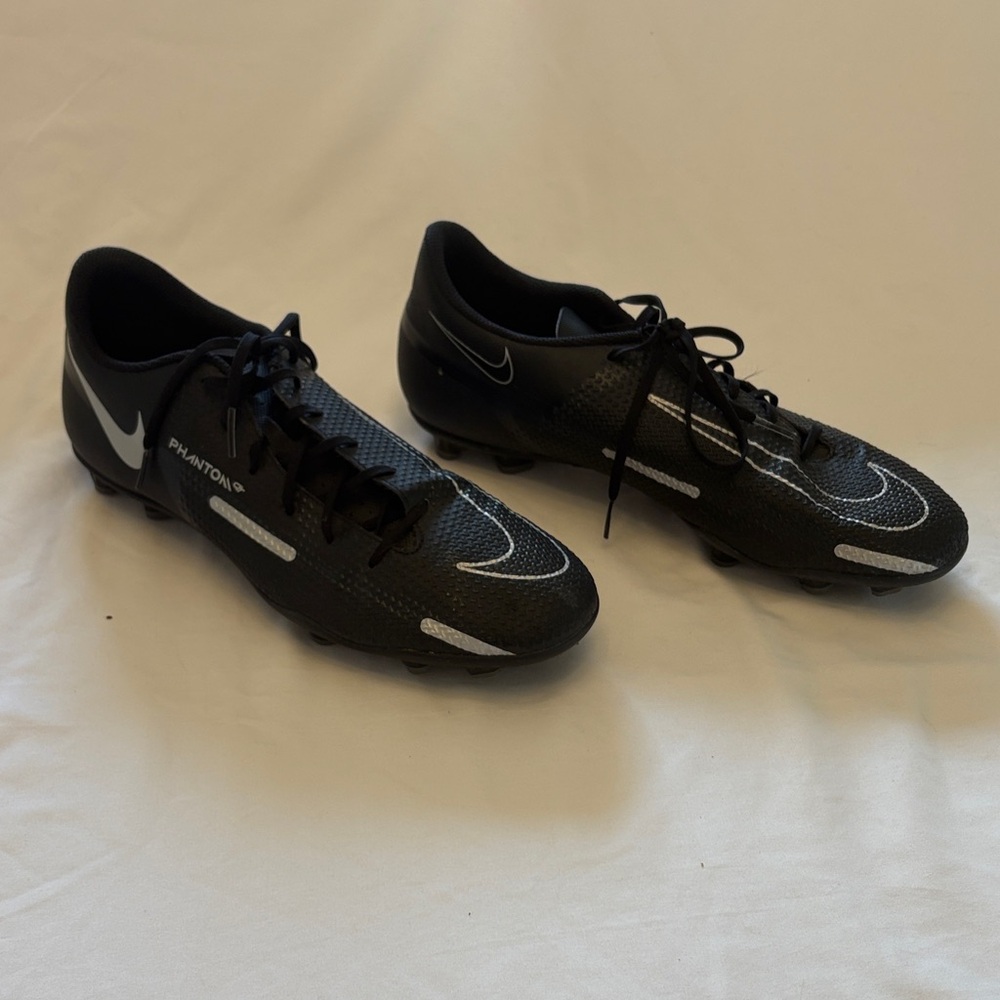 Nike Black Phantom GT Soccer Cleats -Size 10